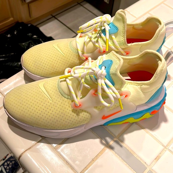 Presto Psychedelic Lava Nike React Presto Womens Shoes Nike React